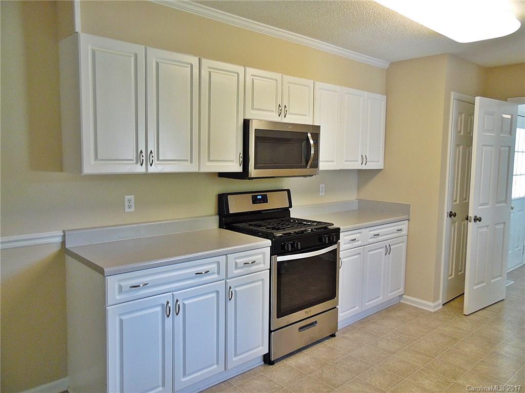 Red Oaks - Residential