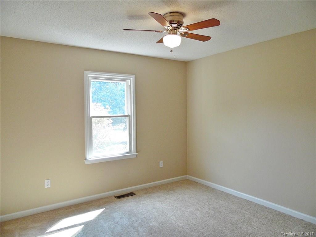 Red Oaks - Residential