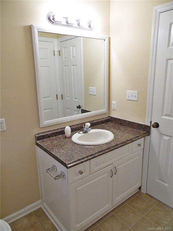 Red Oaks - Residential