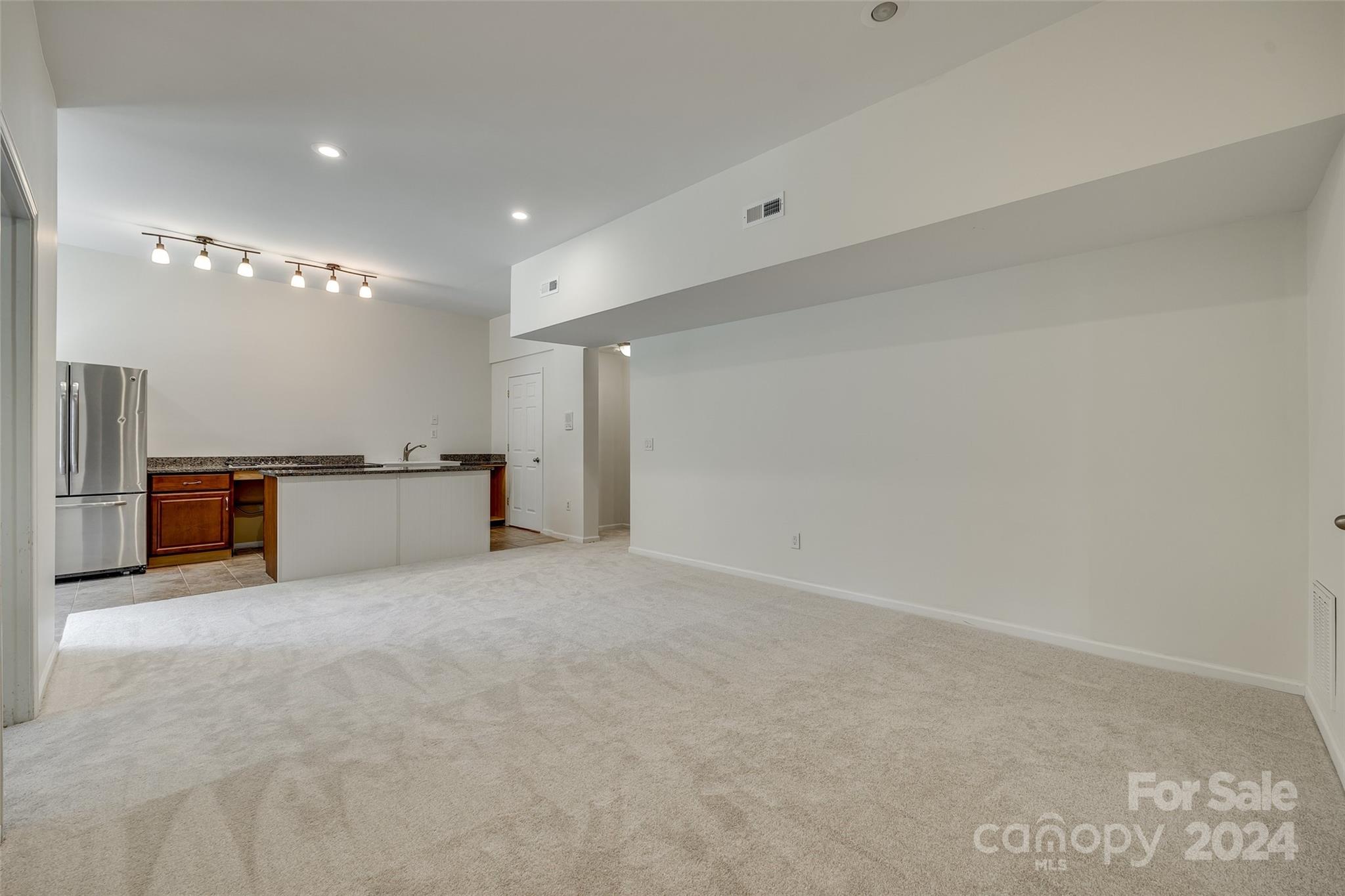 Kimbrell Crossing - Residential