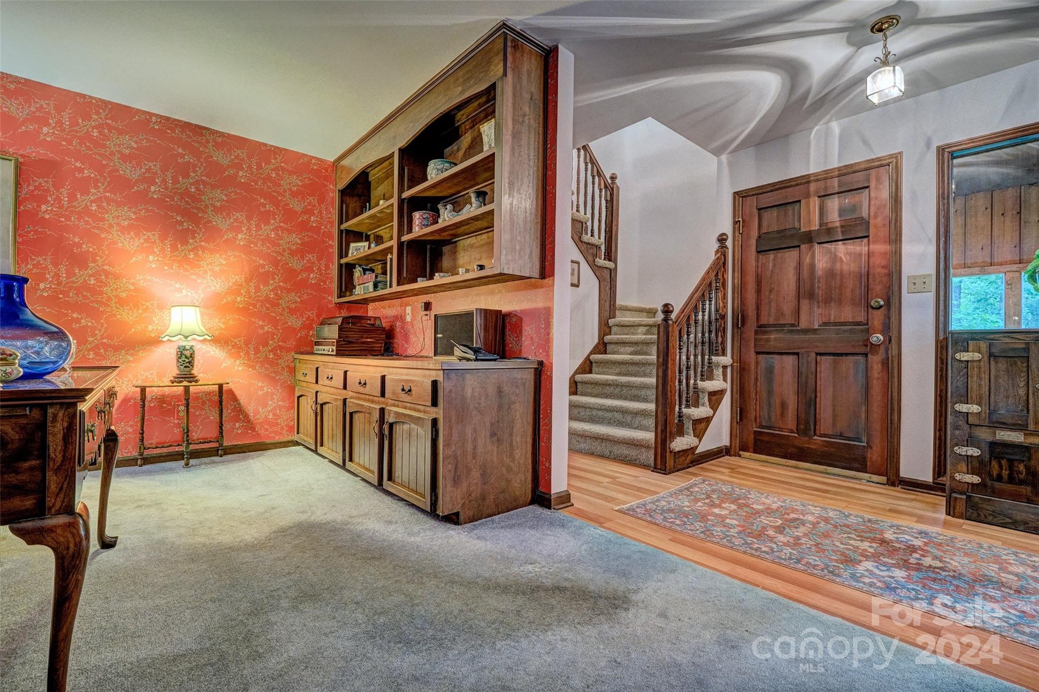 River Hills - Residential