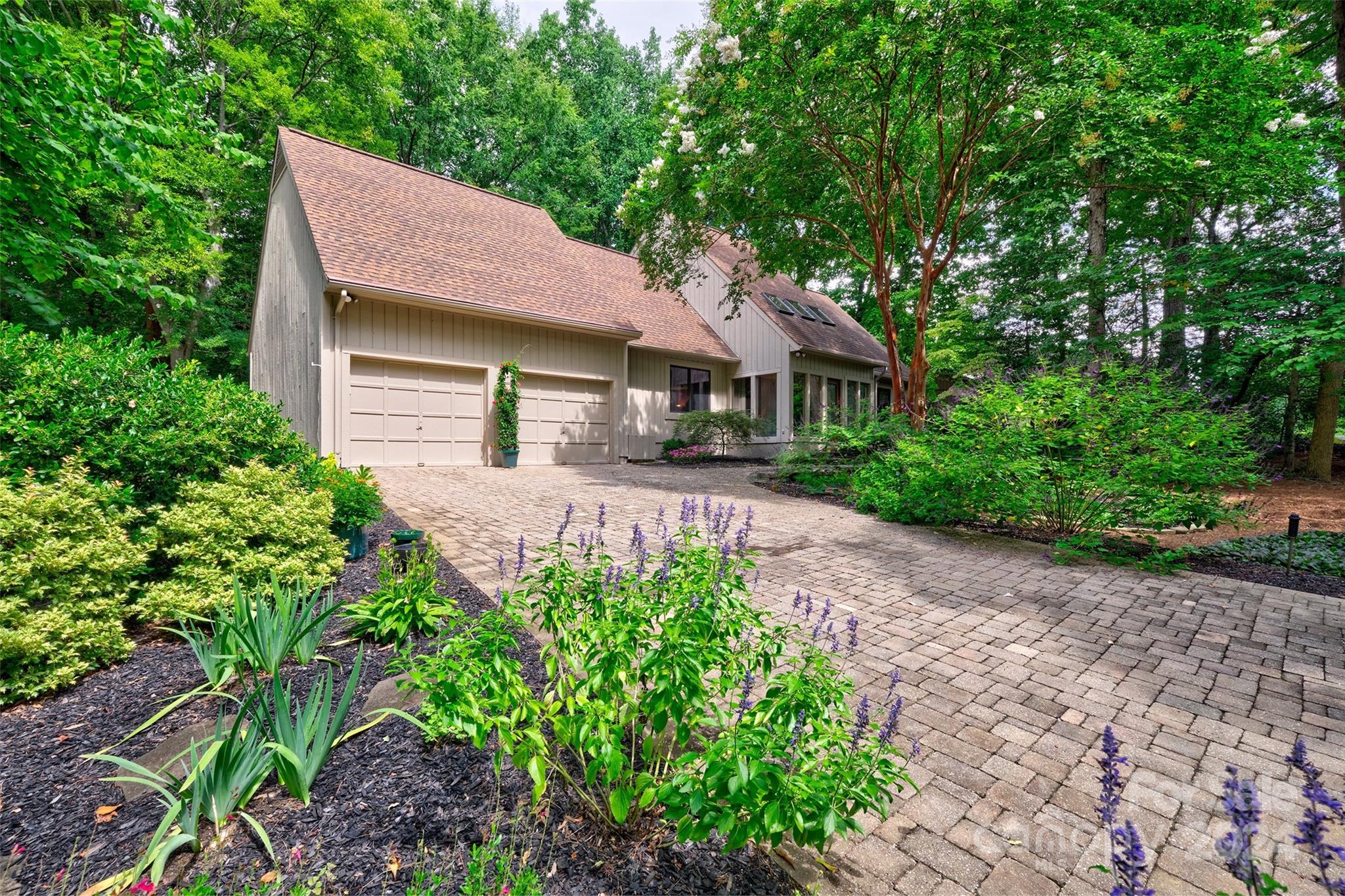 River Hills - Residential