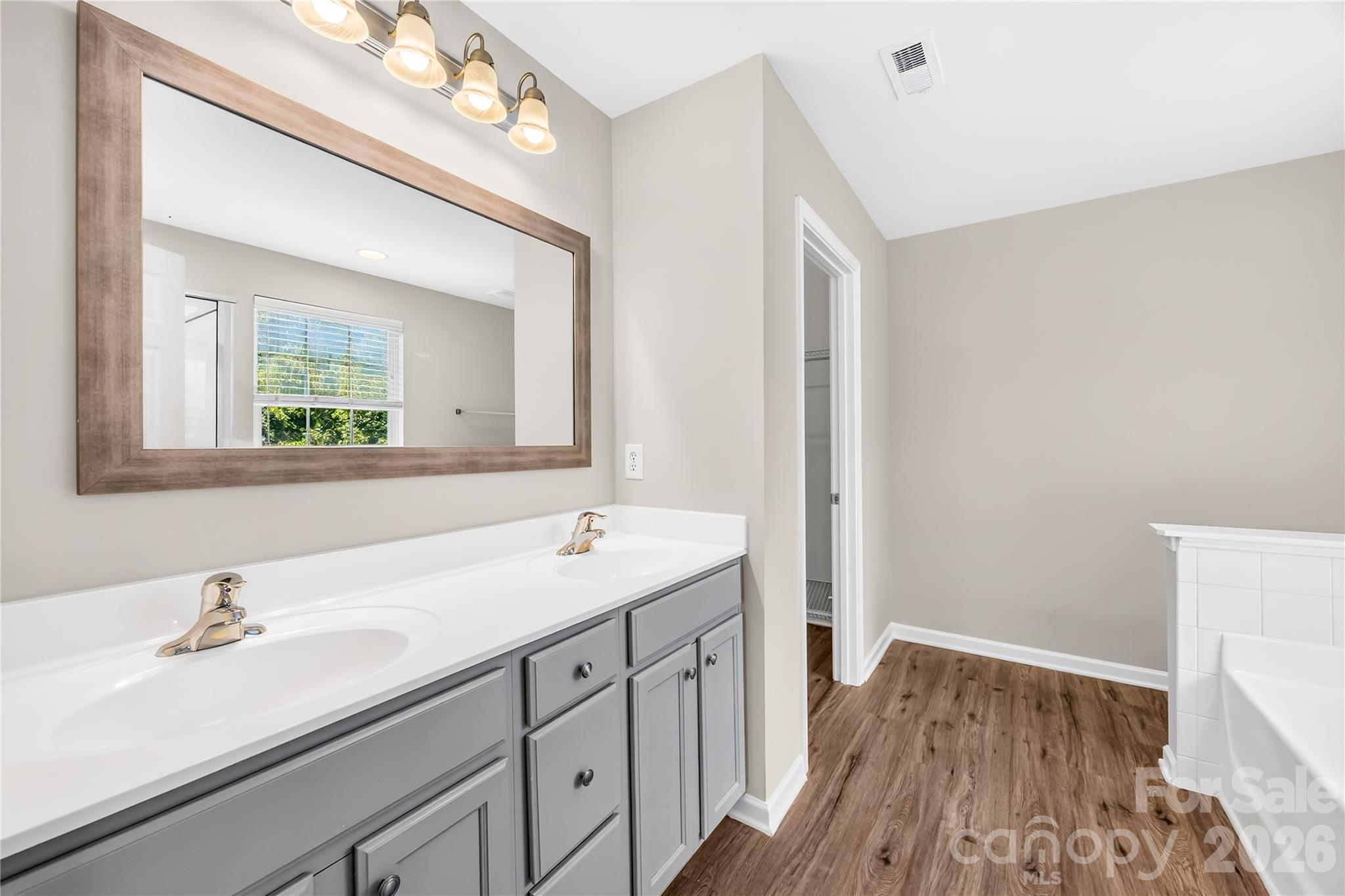 Palmetto Traces - Residential