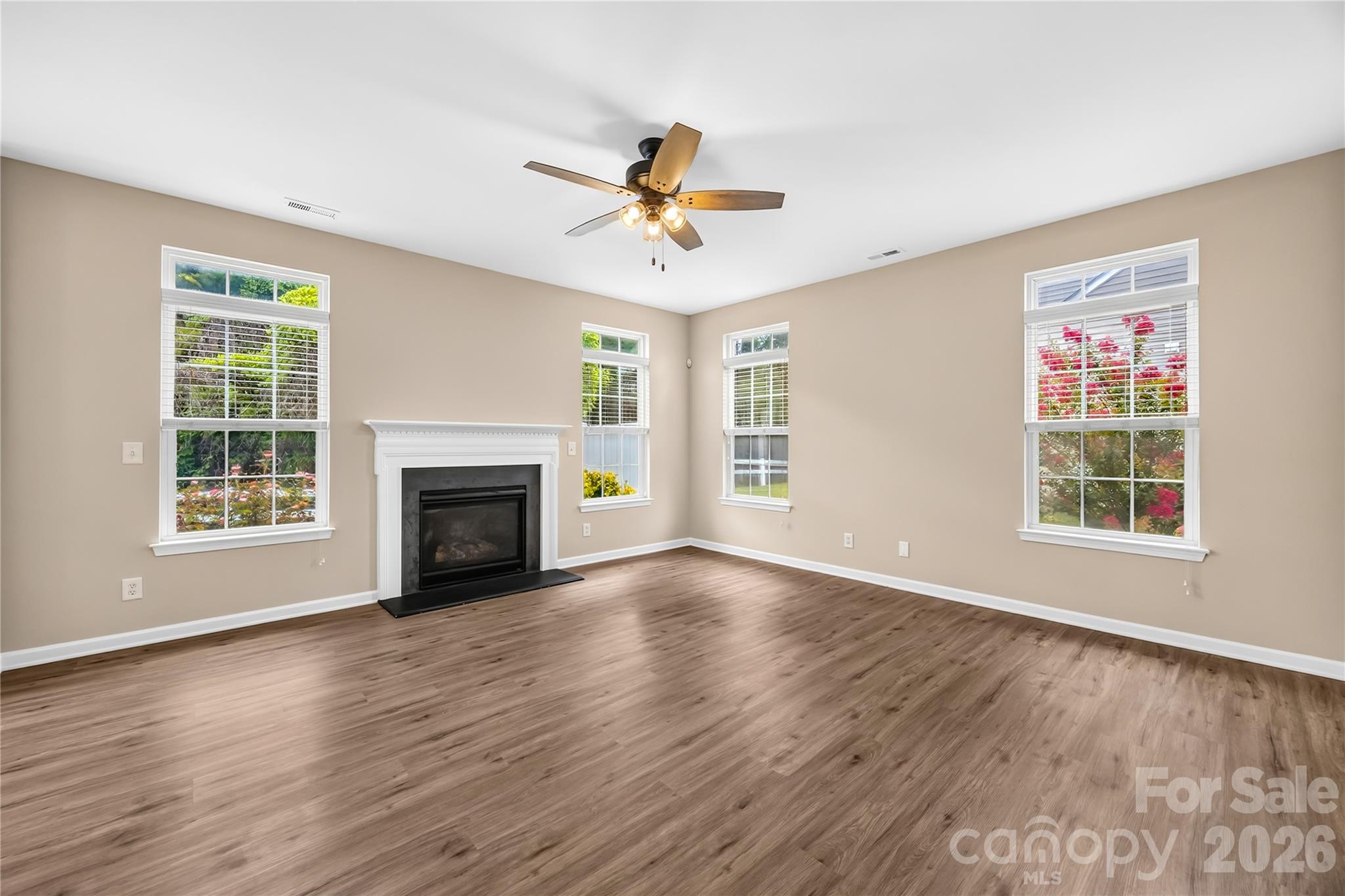 Palmetto Traces - Residential