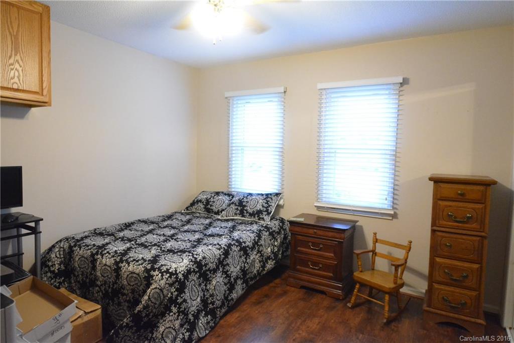 Country Oaks - Residential