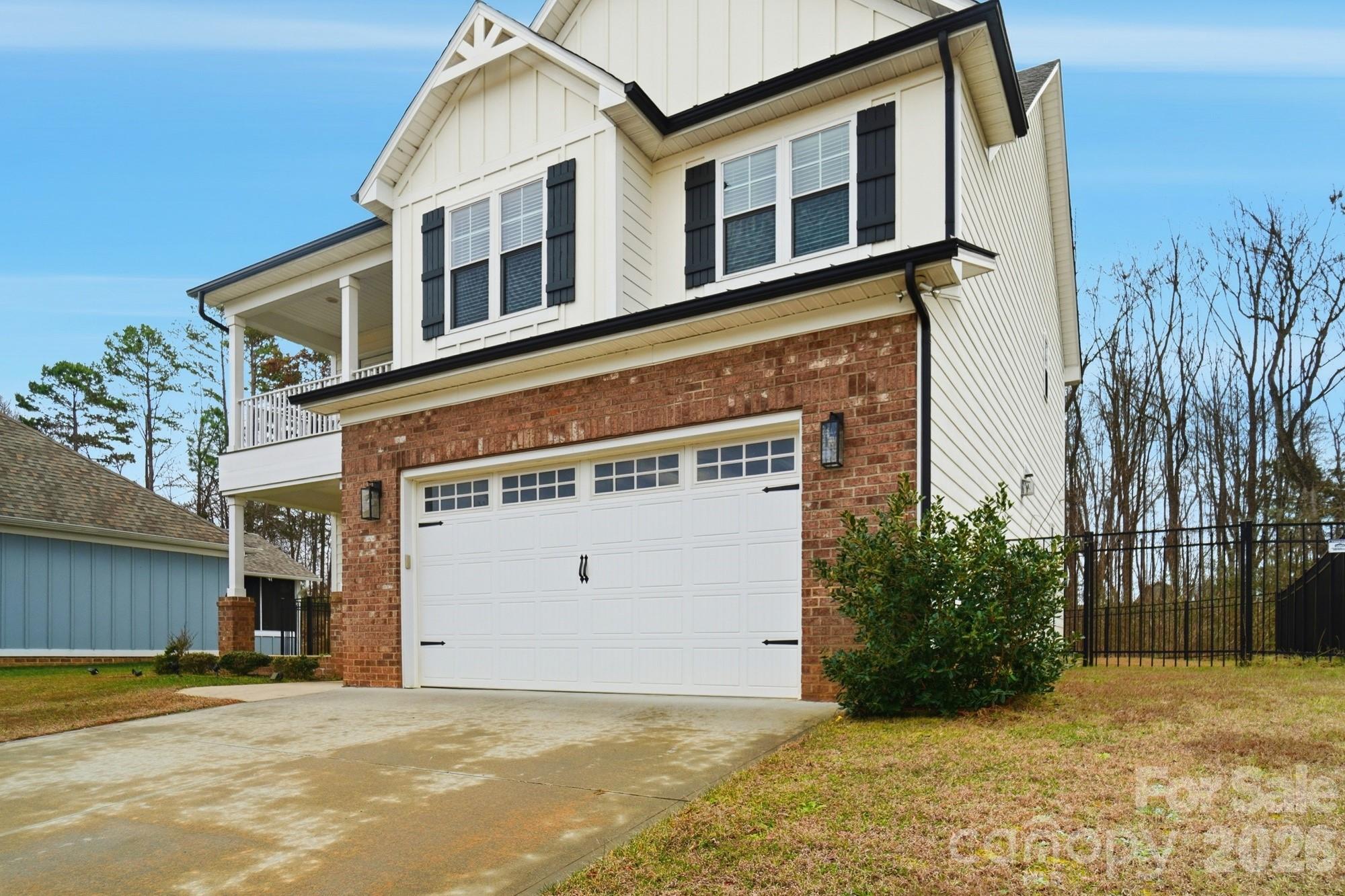 Poplar Cove - Residential