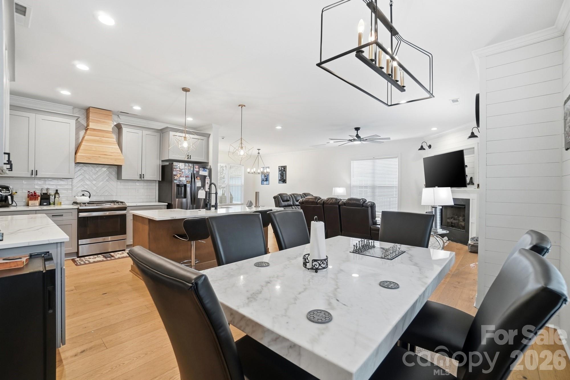 Poplar Cove - Residential