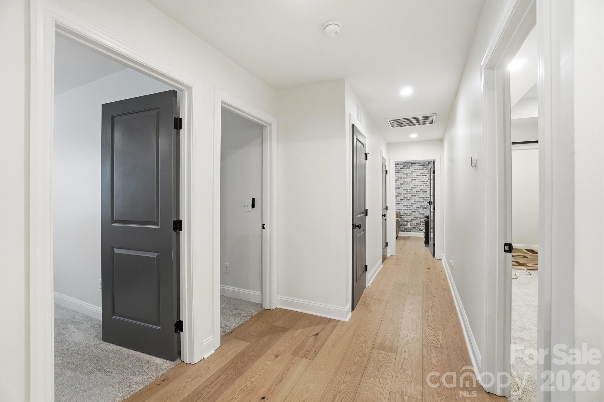 Poplar Cove - Residential