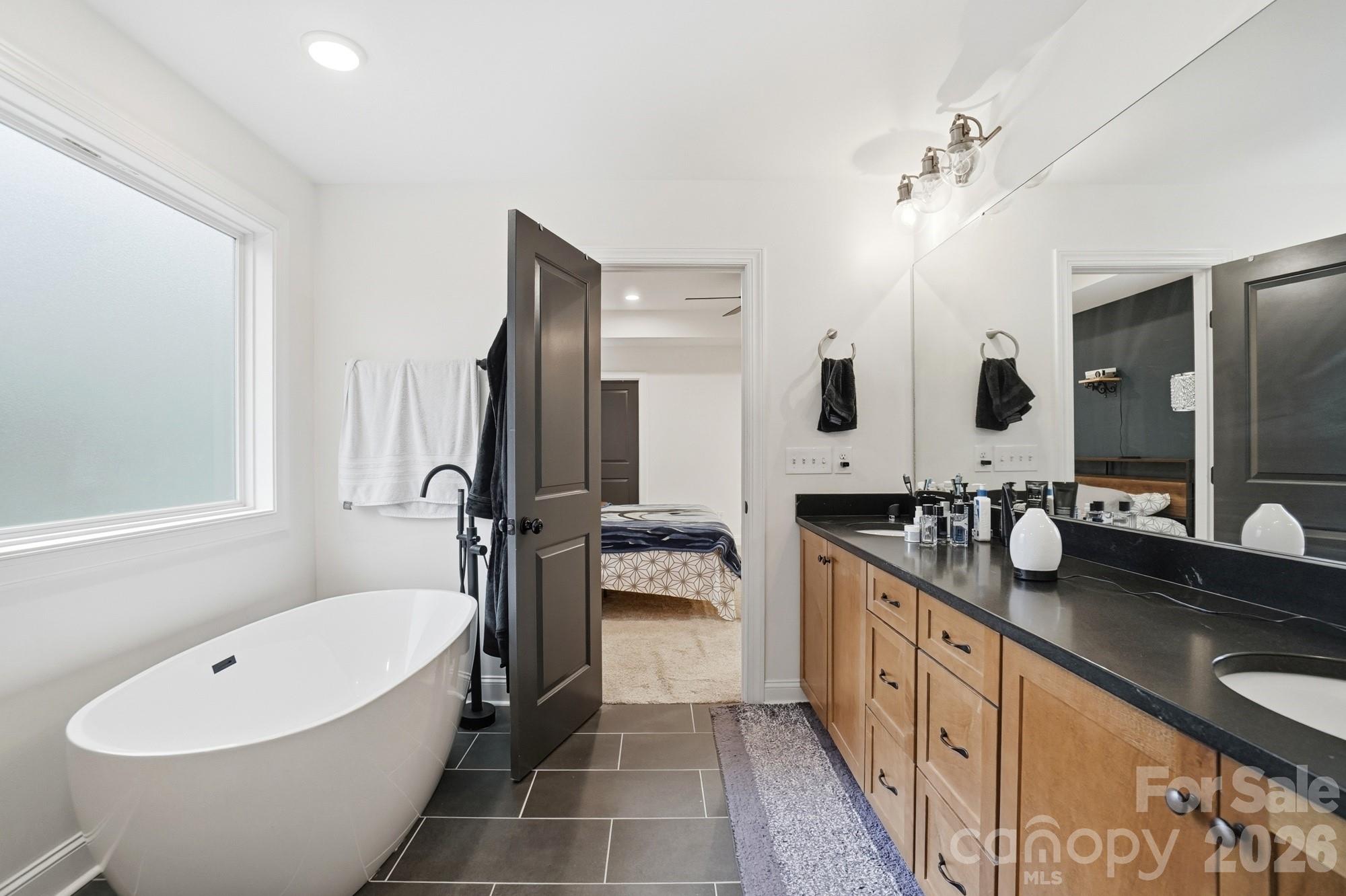 Poplar Cove - Residential