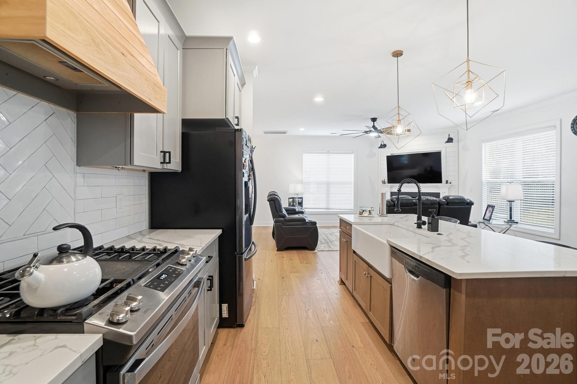 Poplar Cove - Residential