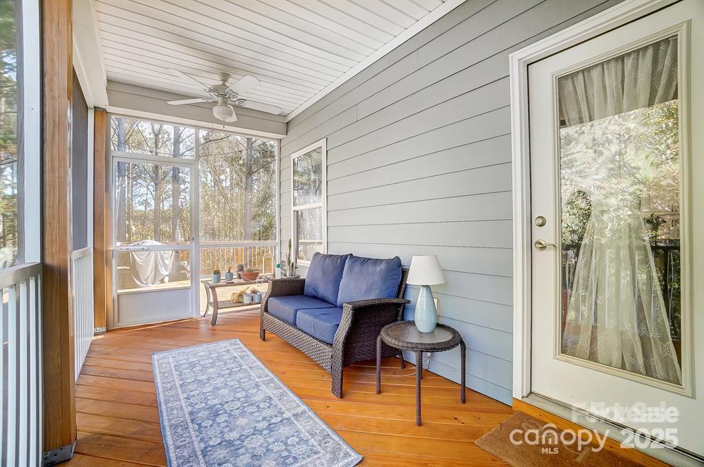 Edgewater - Residential Lease