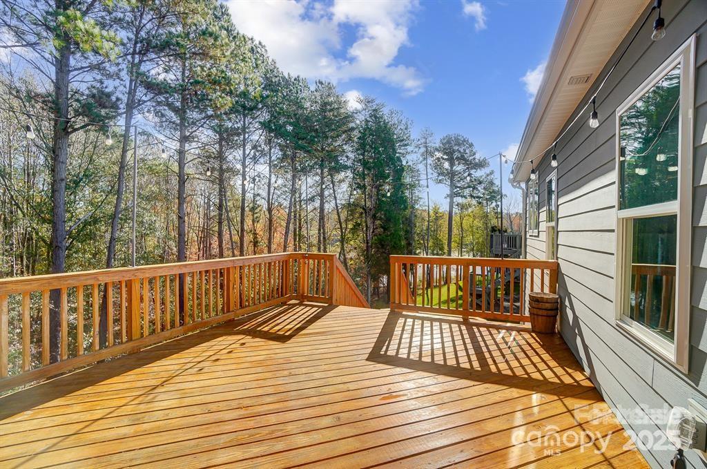 Edgewater - Residential Lease