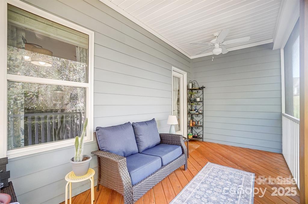 Edgewater - Residential Lease