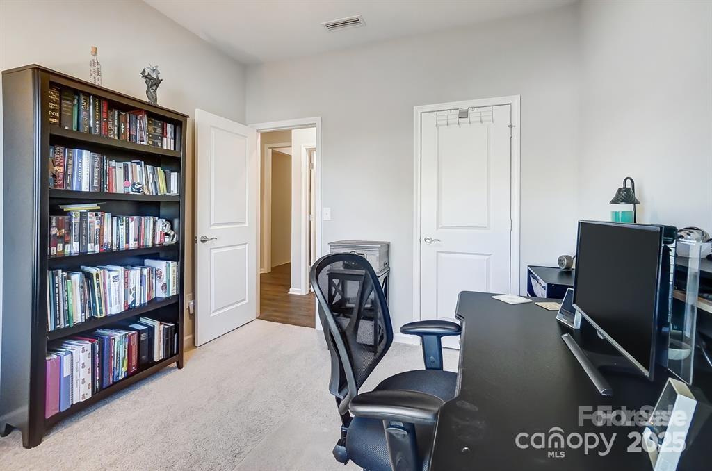 Edgewater - Residential Lease