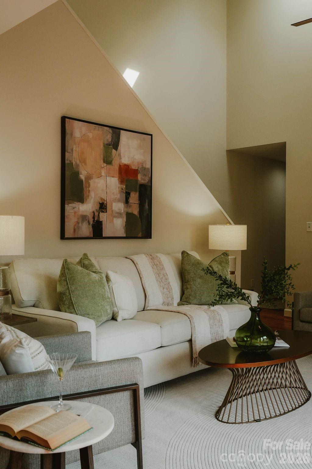 Lexington Ave Condos - Residential