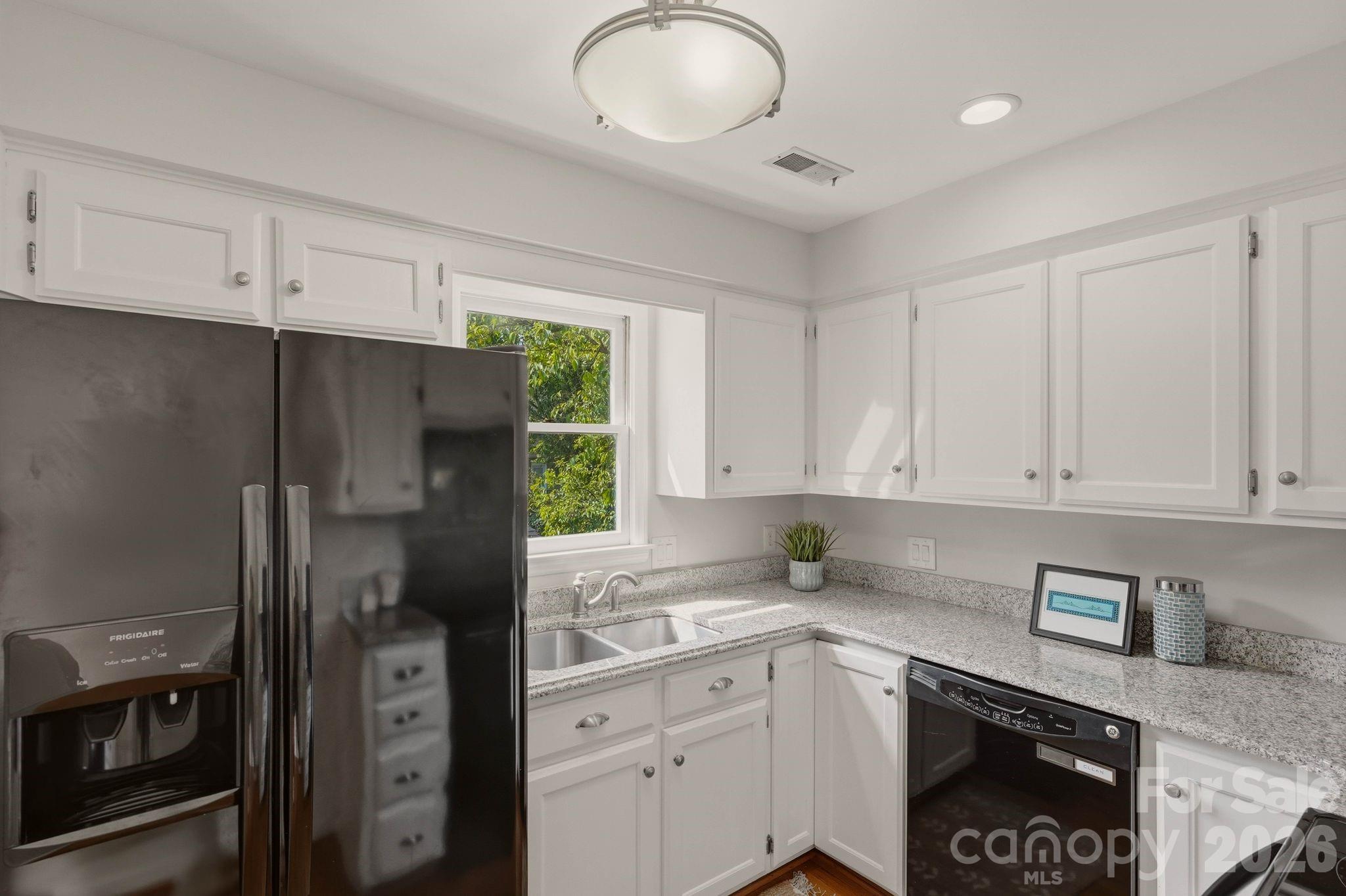 Lexington Ave Condos - Residential