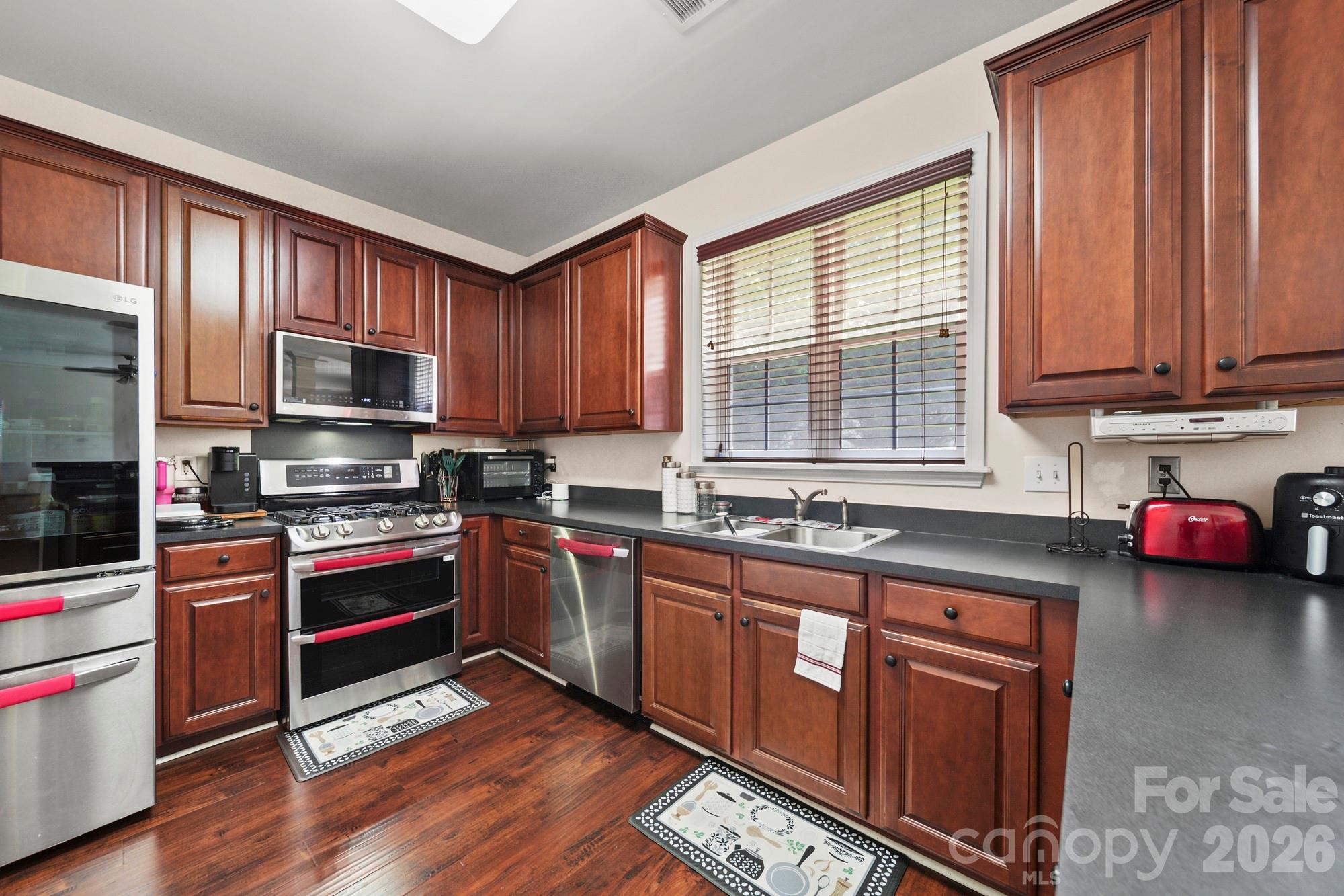 Harrington Woods - Residential