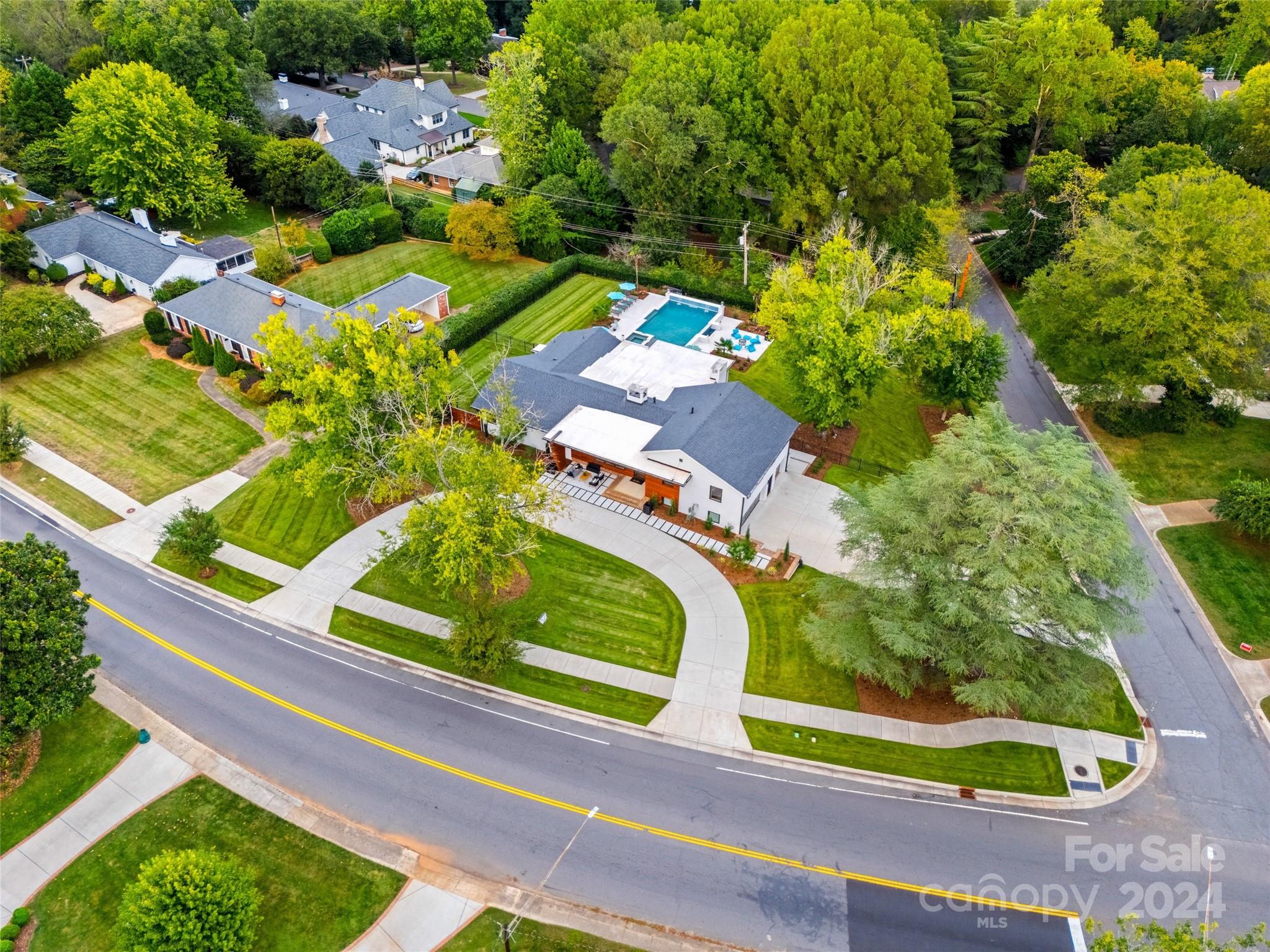 Barclay Downs - Residential