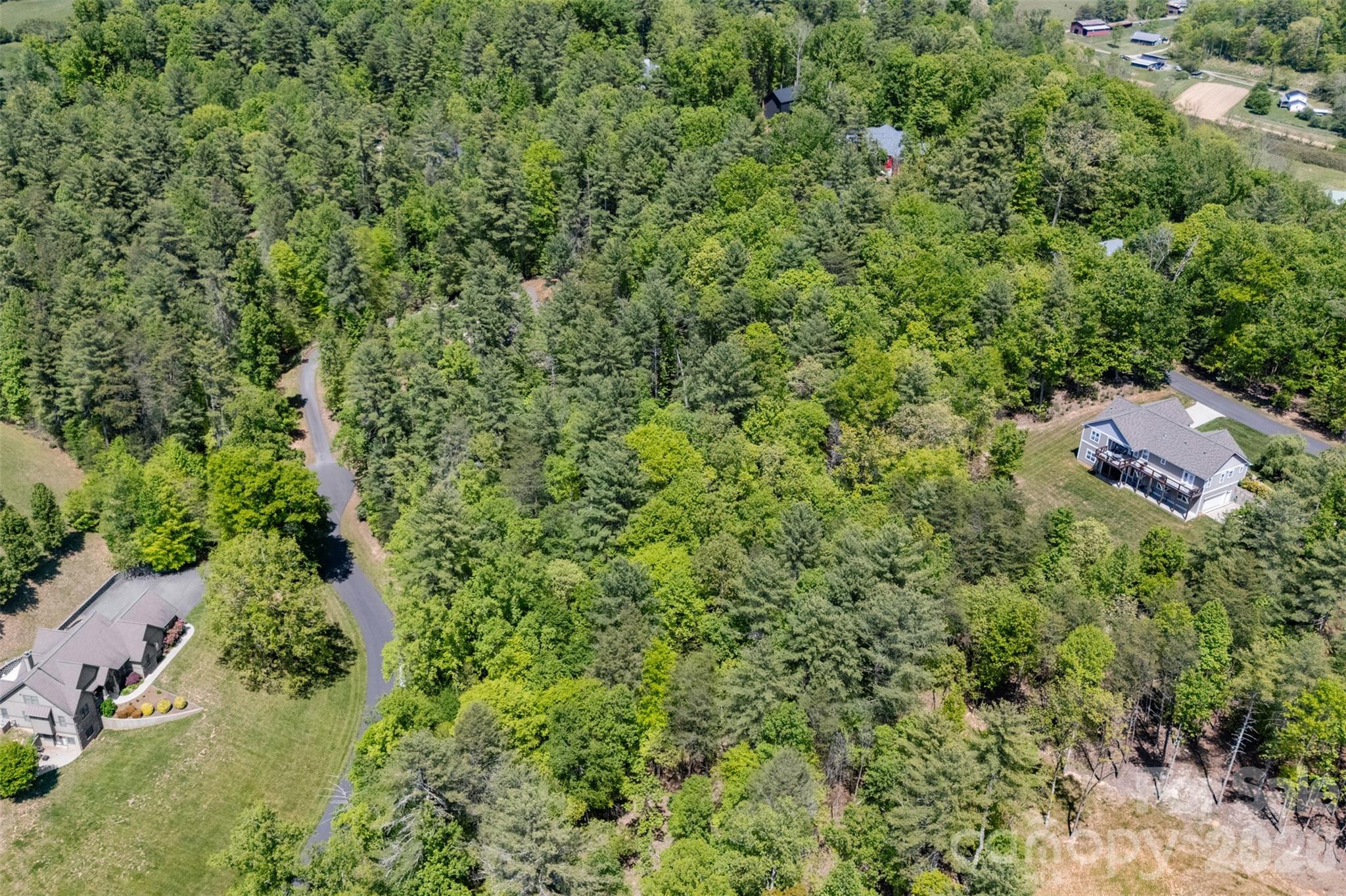 Settlers Cove - Land