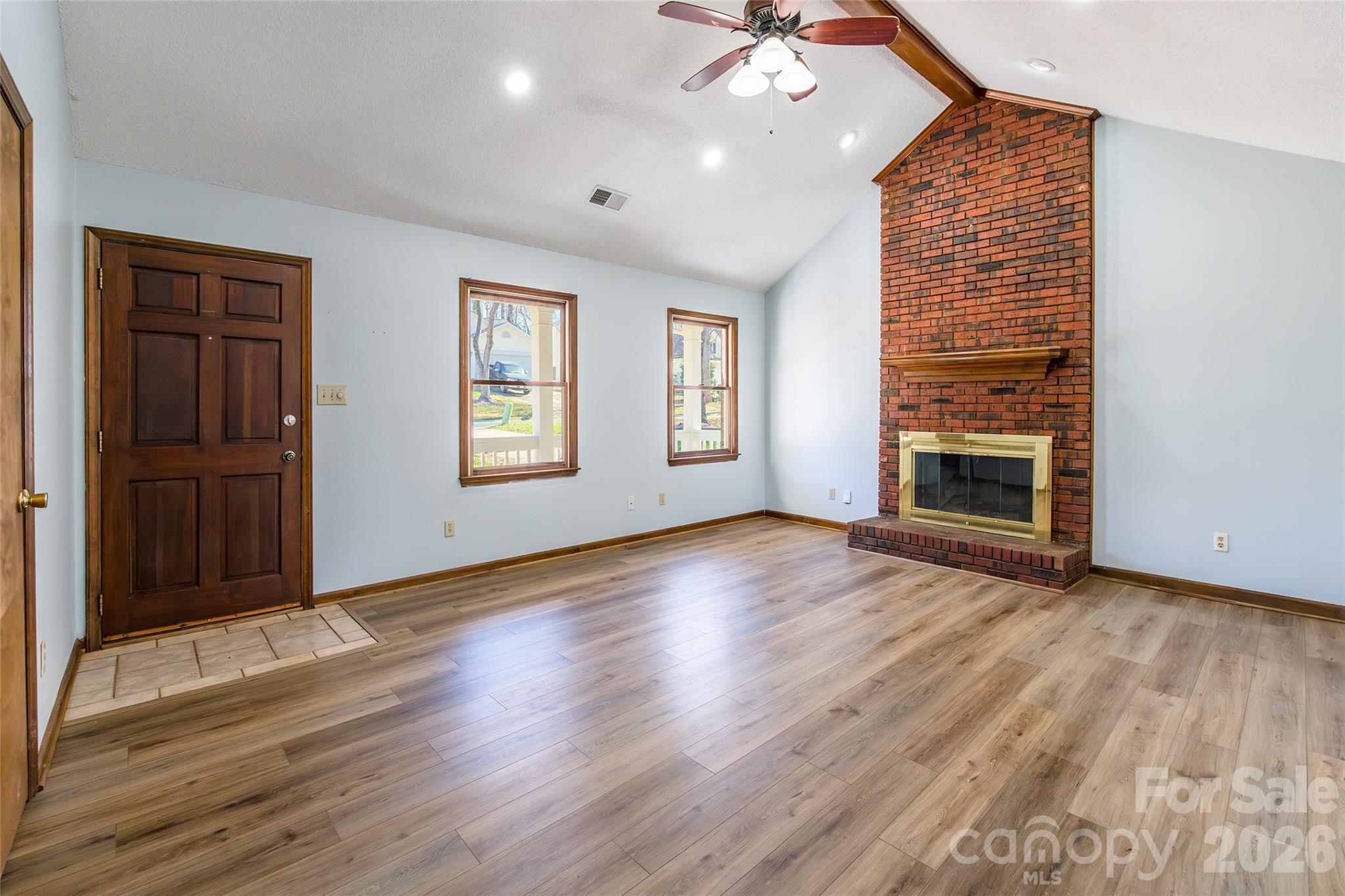 Spring Crossing - Residential