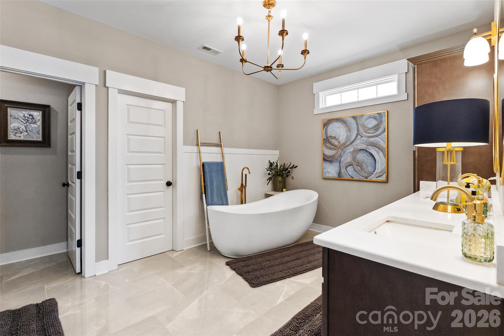 Foster Cove - Residential