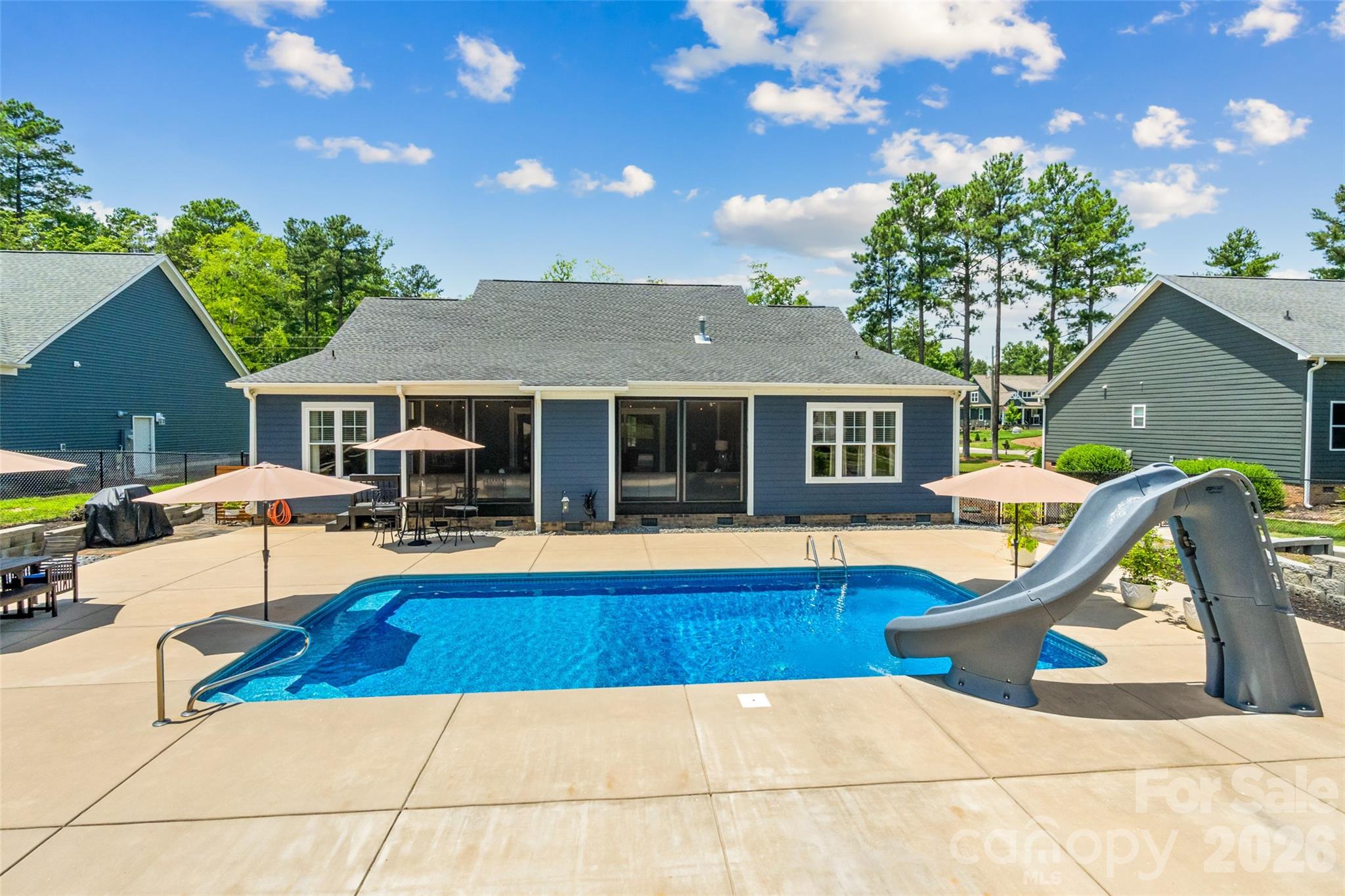 Foster Cove - Residential