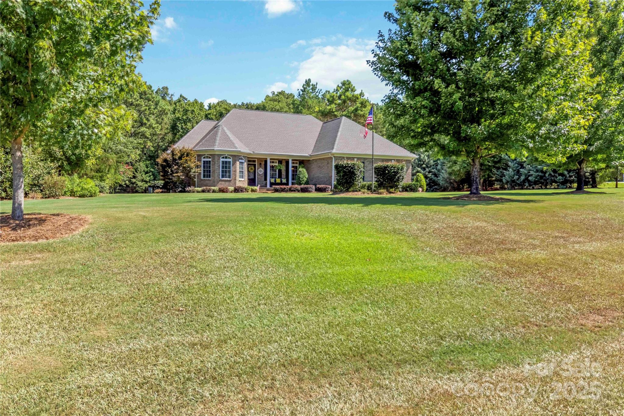 Holland Springs - Residential