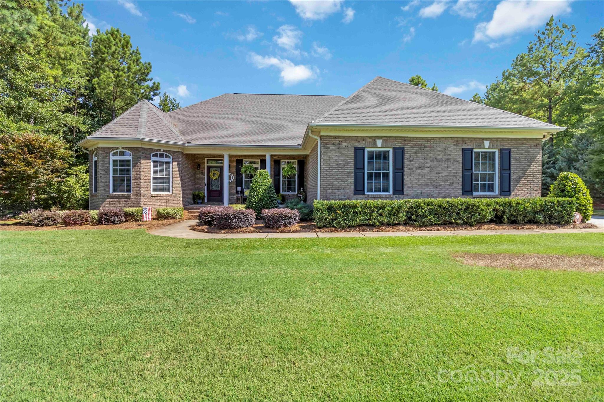 Holland Springs - Residential