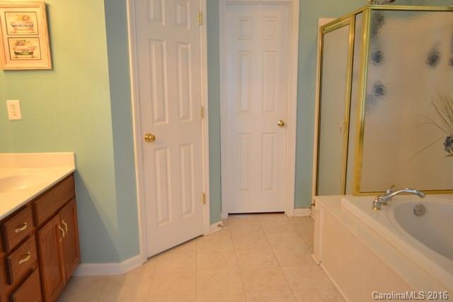 Hallmark Glen - Residential
