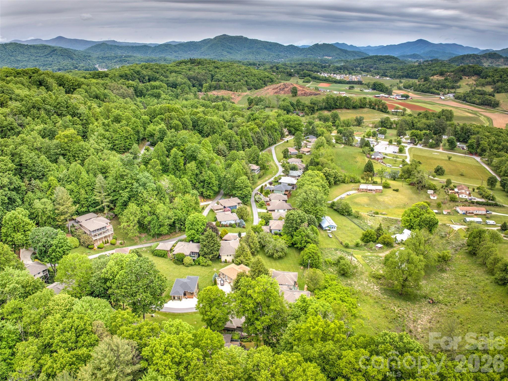 Hawks Crest - Residential