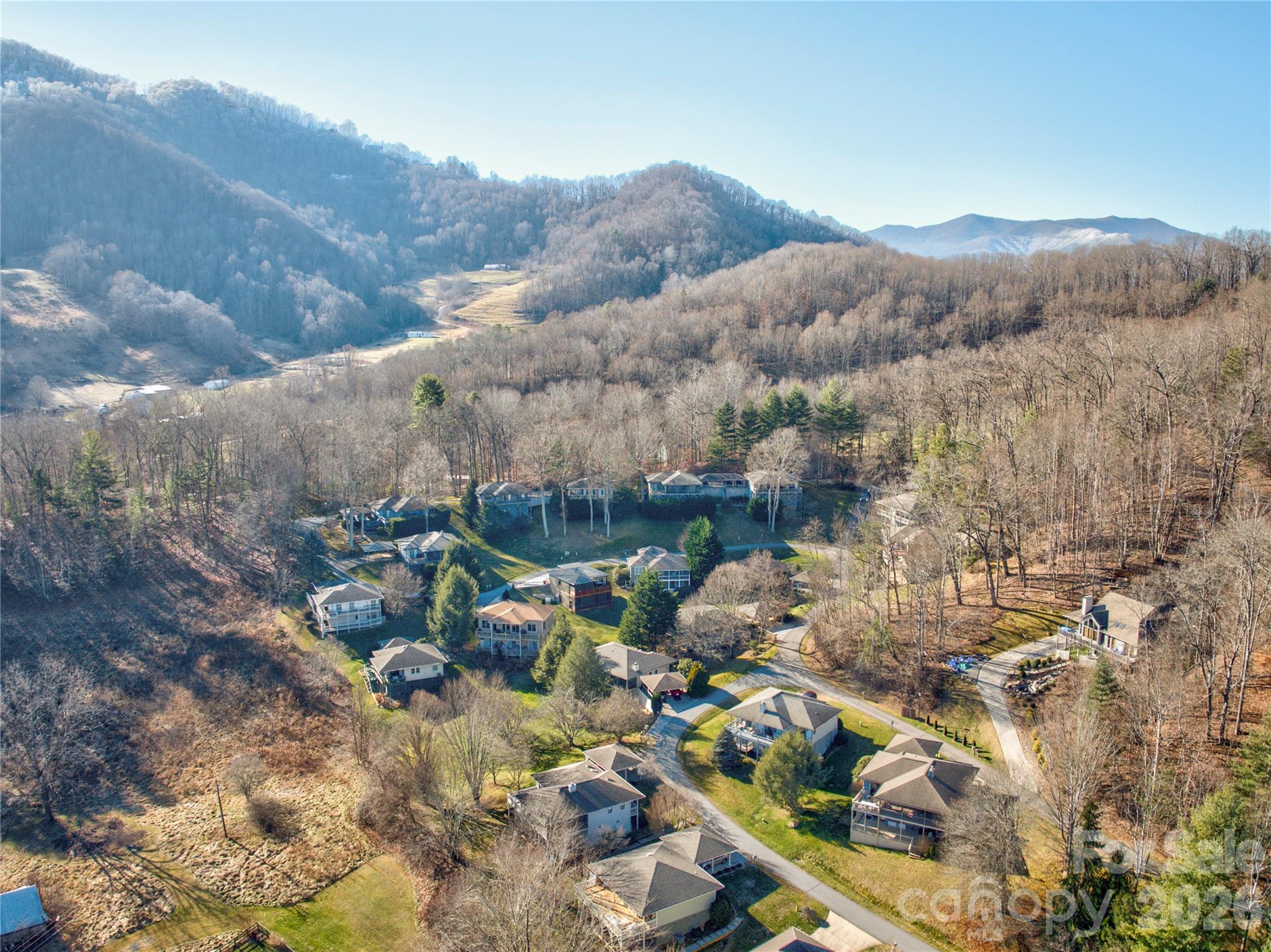 Hawks Crest - Residential