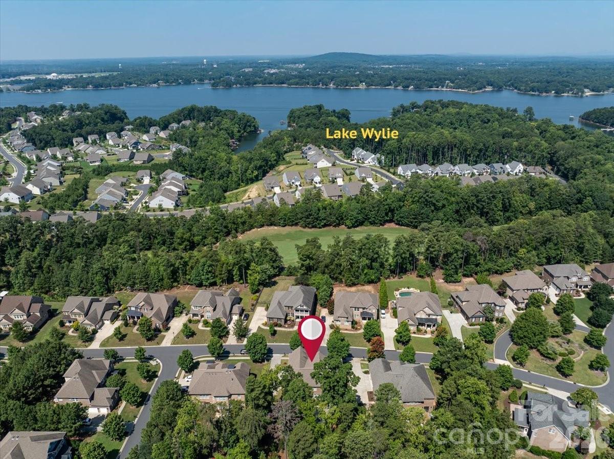 The Palisades - Residential