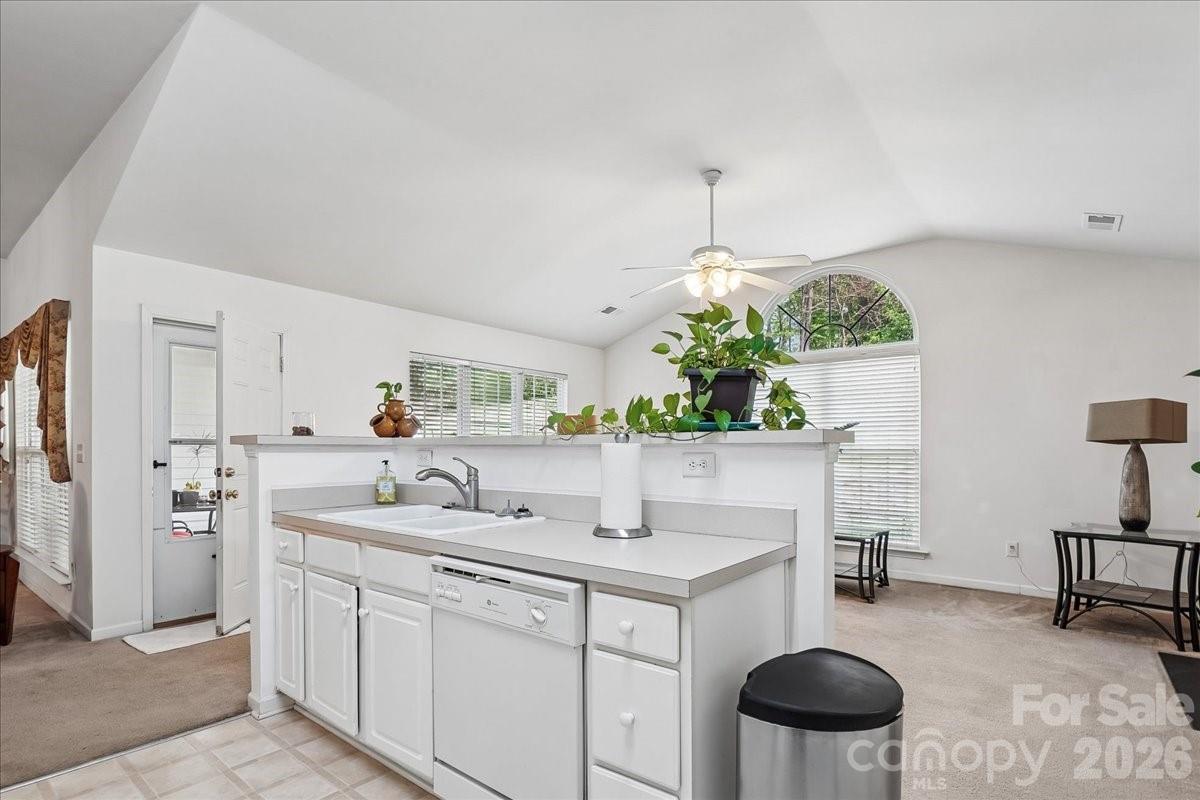 Fairfax Woods - Residential