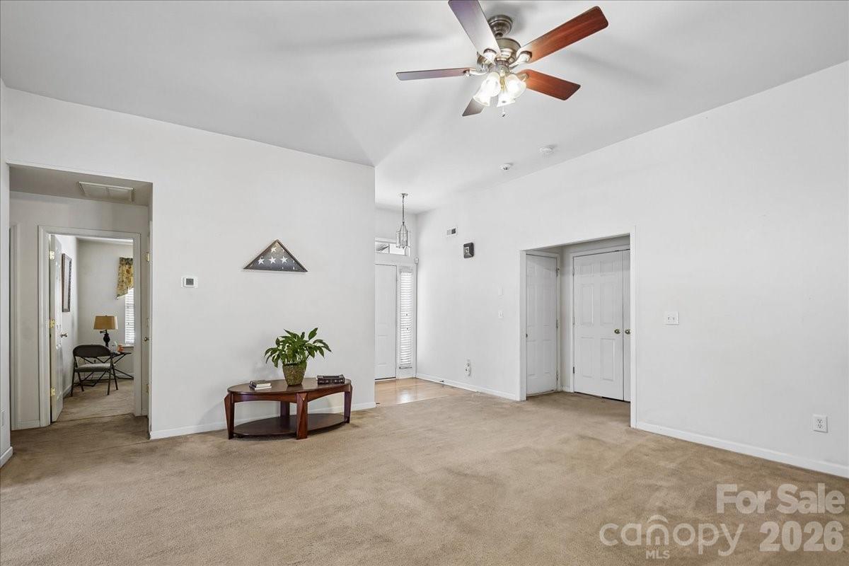 Fairfax Woods - Residential