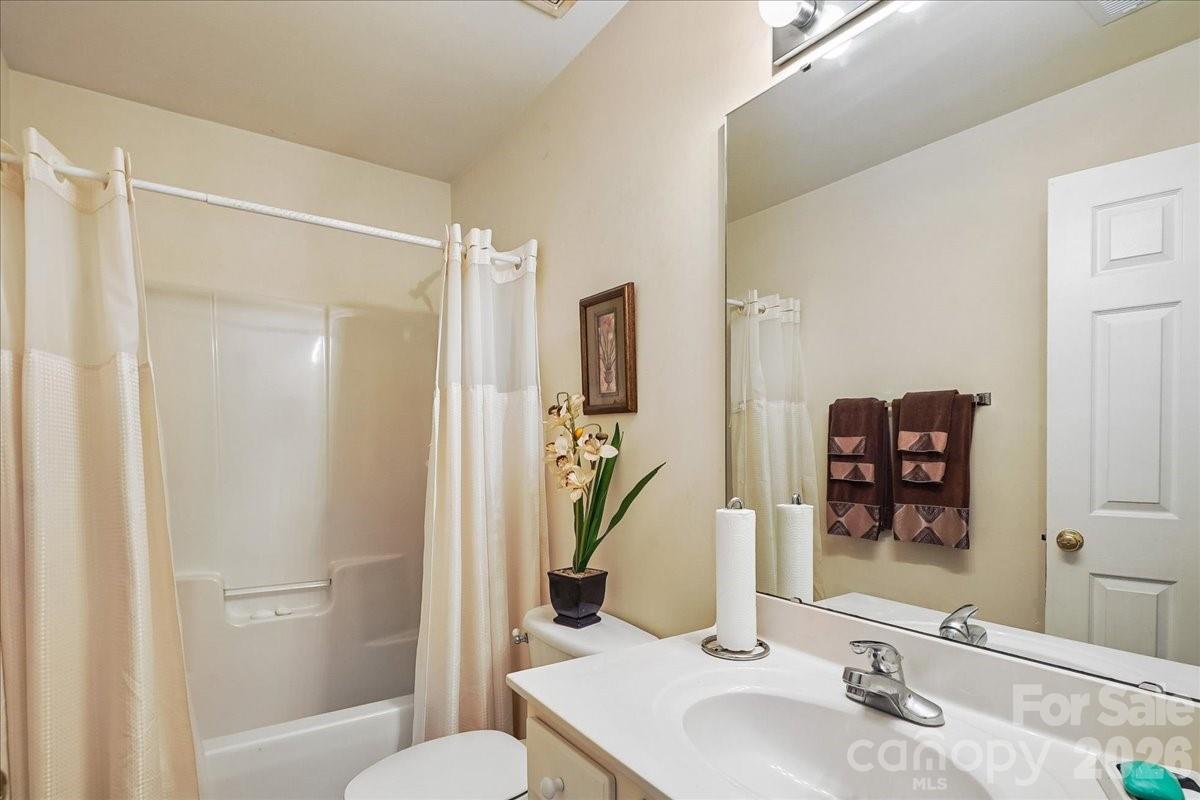 Fairfax Woods - Residential