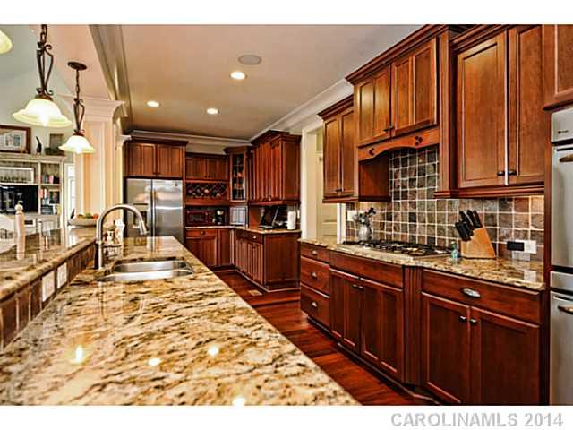Lake Shore - Residential