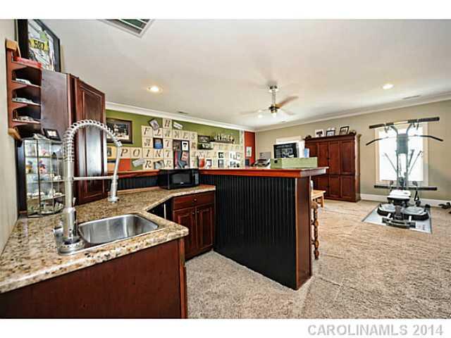 Lake Shore - Residential