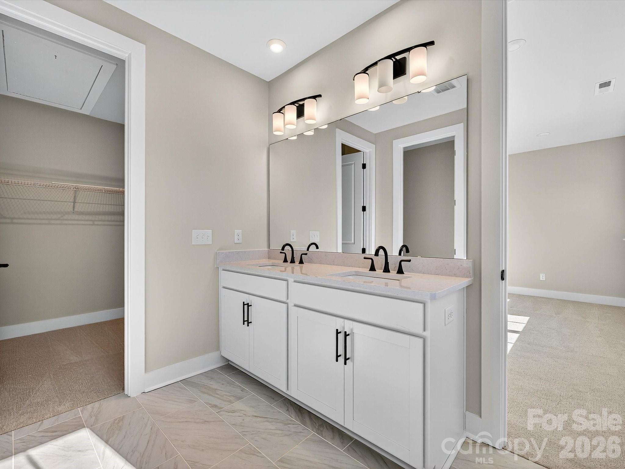 Seven Oaks - Residential