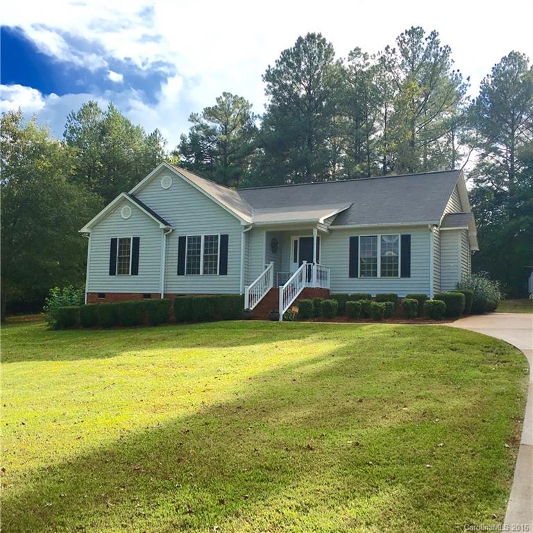 Great Location! Private large lot, 3 bedroom 2 bath home with spacious master suite. New HVAC installed 2015. No HOA.