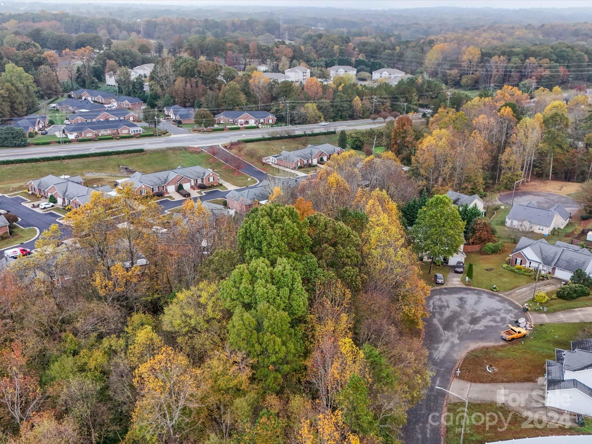 Hawks Ridge - Land