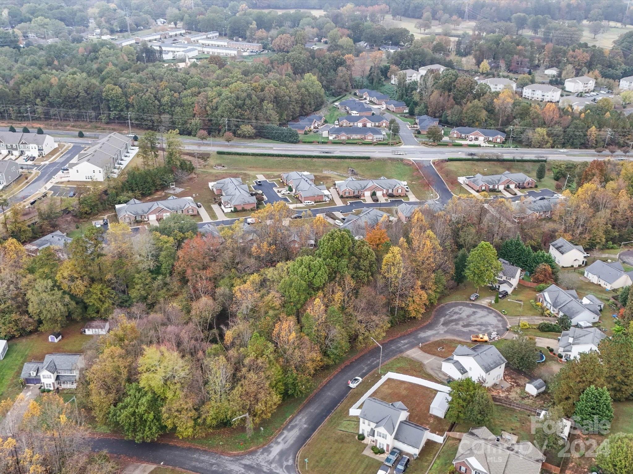 Hawks Ridge - Land
