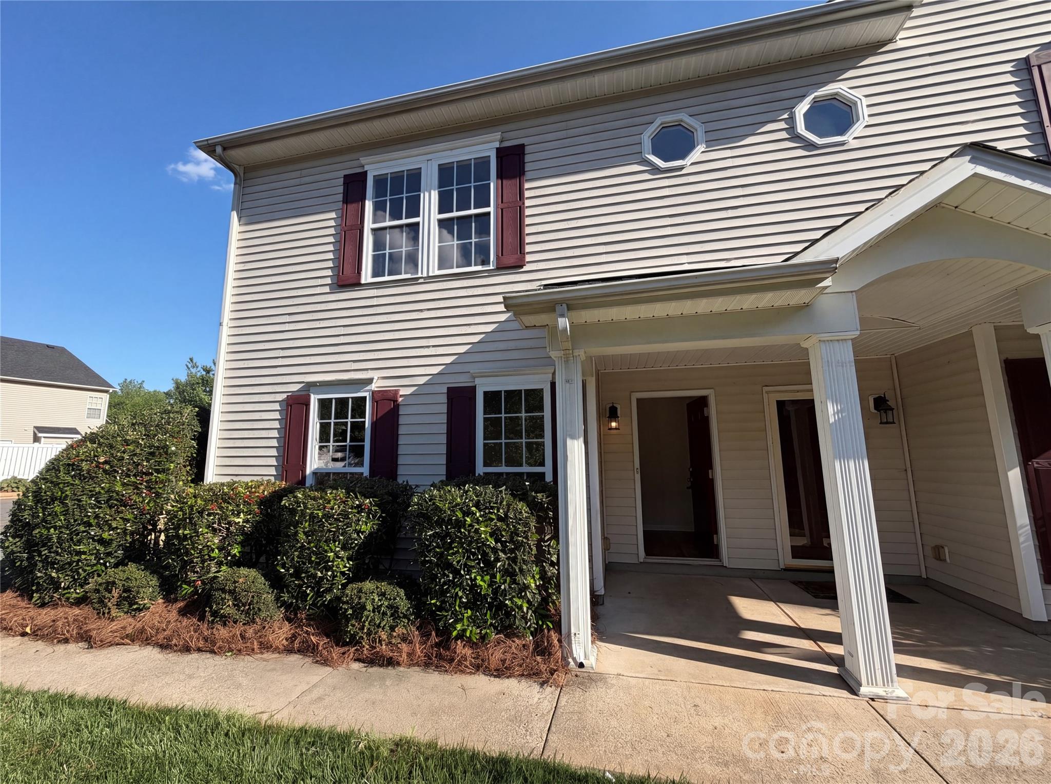 Beautiful 2-bedroom townhome in Charlotte offering comfort, convenience, and a fantastic layout! This home features a great floorplan with spacious rooms that provide plenty of room to relax and entertain. Enjoy your own private patio—perfect for morning coffee or unwinding in the evening. Ideally located close to shopping and dining, with easy access to major roads for a quick commute anywhere in the area. Whether you're a first-time buyer, downsizing, or looking for low-maintenance living, this townhome checks all the boxes!