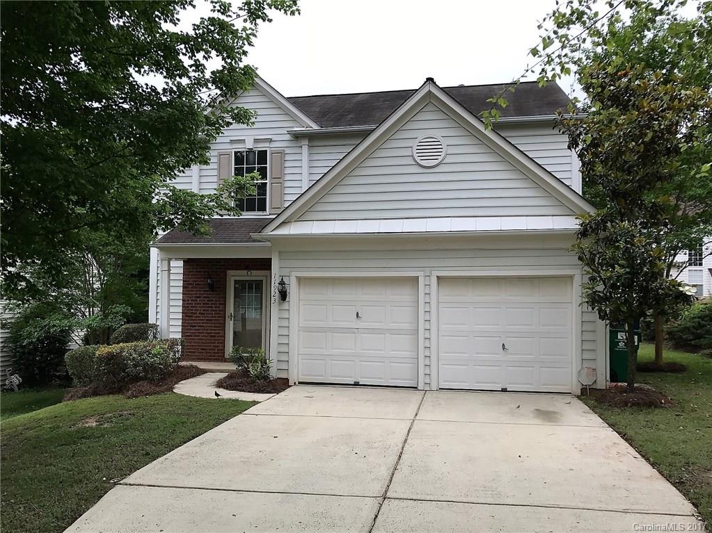 LOCATION! AWESOME 3 BDRM, 2.5 BTH W/ 2 CAR GARAGE IN THE HEART OF BALLANTYNE! NEW PAINT, NEW HARDWOODS ON MAIN, NEW CARPET UP, NEW STAINLESS APPLIANCES, NEW GRANITE! SPACIOUS GREAT ROOM WITH FIREPLACE, DINING ROOM & HUGE KITCHEN. UPSTAIRS-SPACIOUS VAULTED MASTER BEDROOM WITH NICE MASTER BATH THAT FEATURES LARGE SOAKING TUB, WALK-IN SHOWER & LARGE WALK-IN CLOSET. 2 OTHER SPACIOUS BEDROOMS, ONE THAT HAS PRIVATE ACCESS TO BATH. ALL BATHS HAVE GRANITE TOPS. NICE WOODED BACKYARD. ARDREY KELL SCHOOLS!