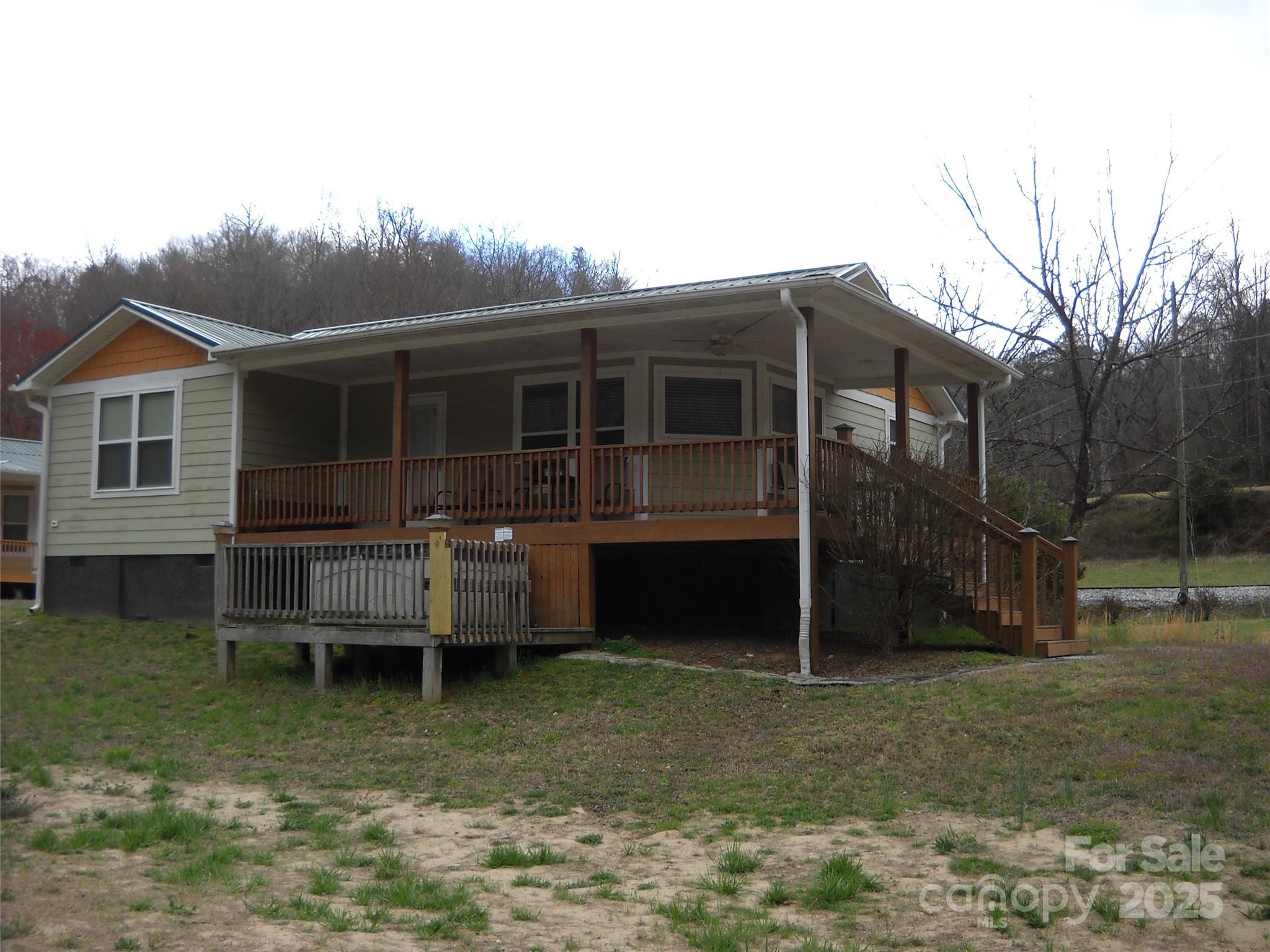 Tuckasegee River Landing - Residential