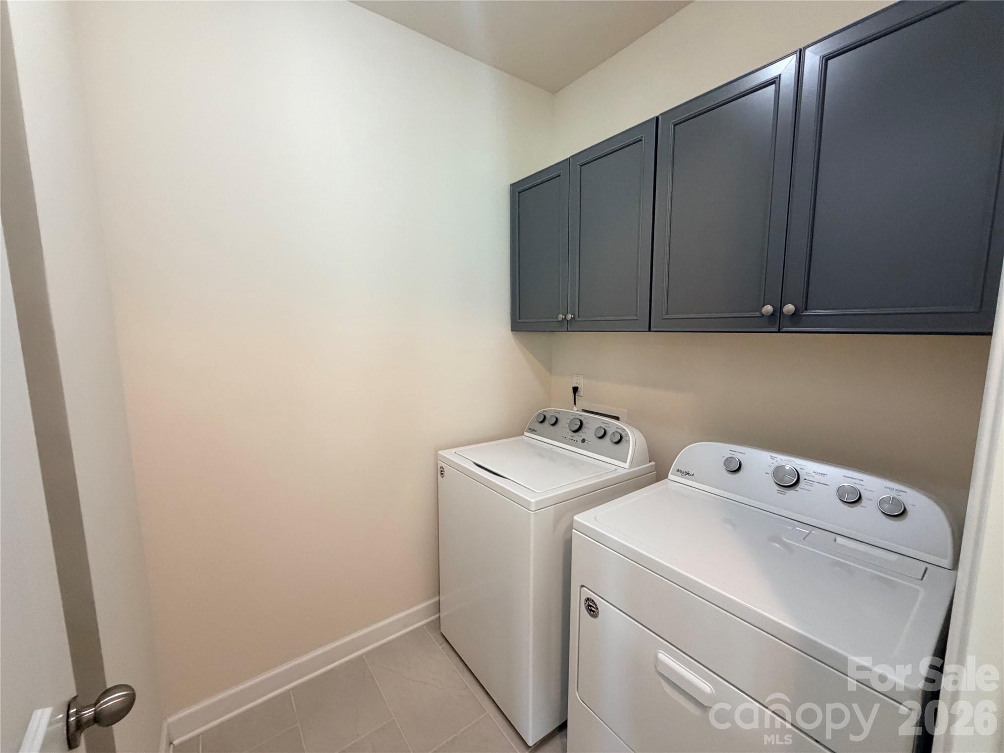 Lake Crest - Residential