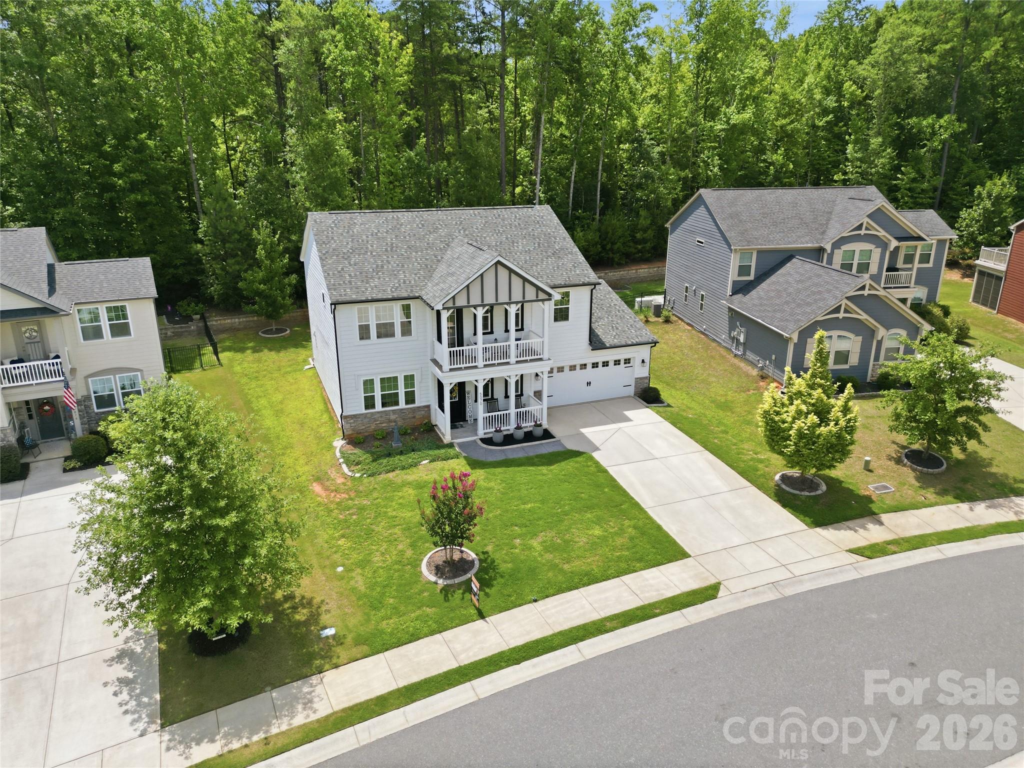 Lake Crest - Residential