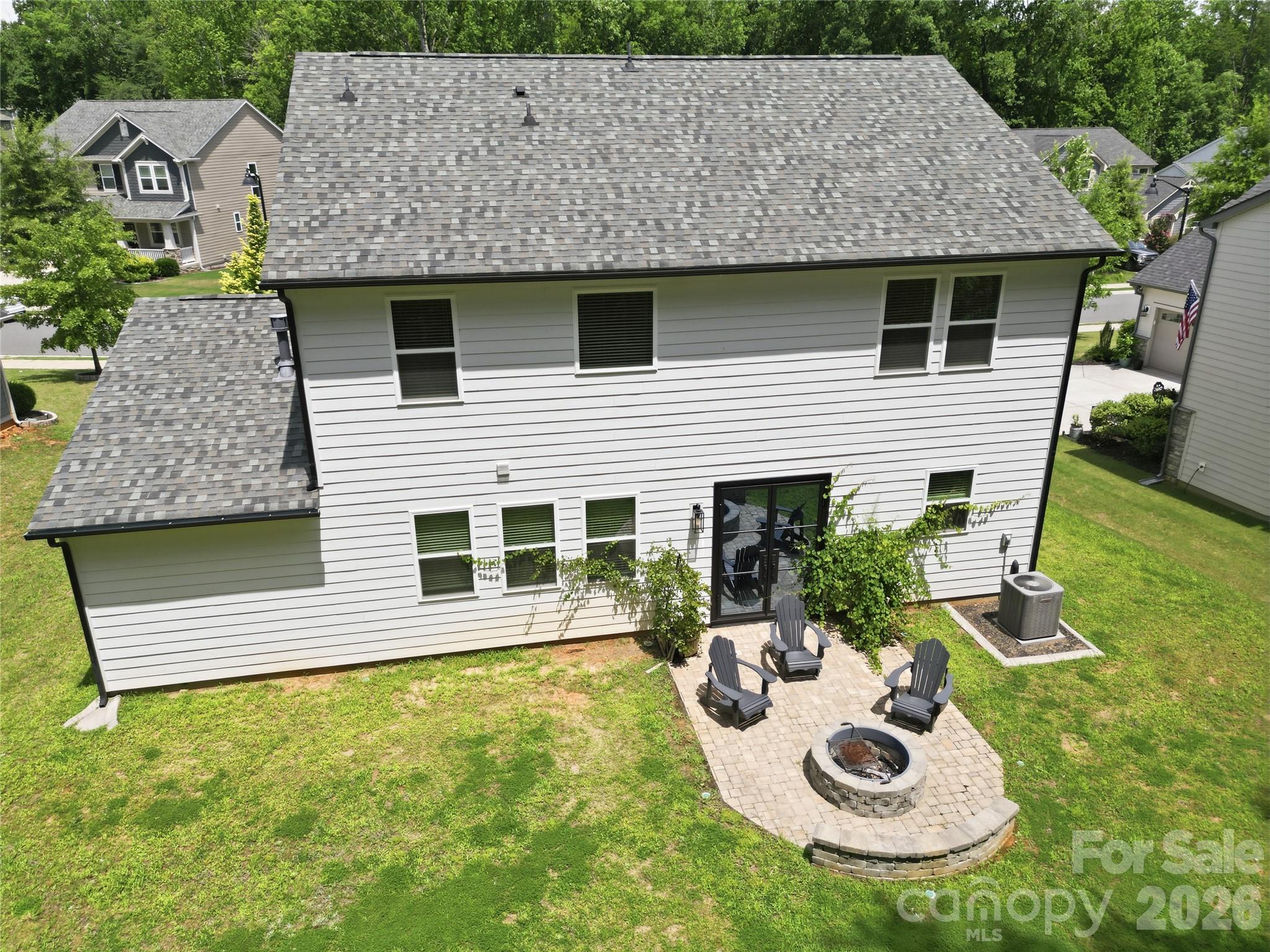 Lake Crest - Residential