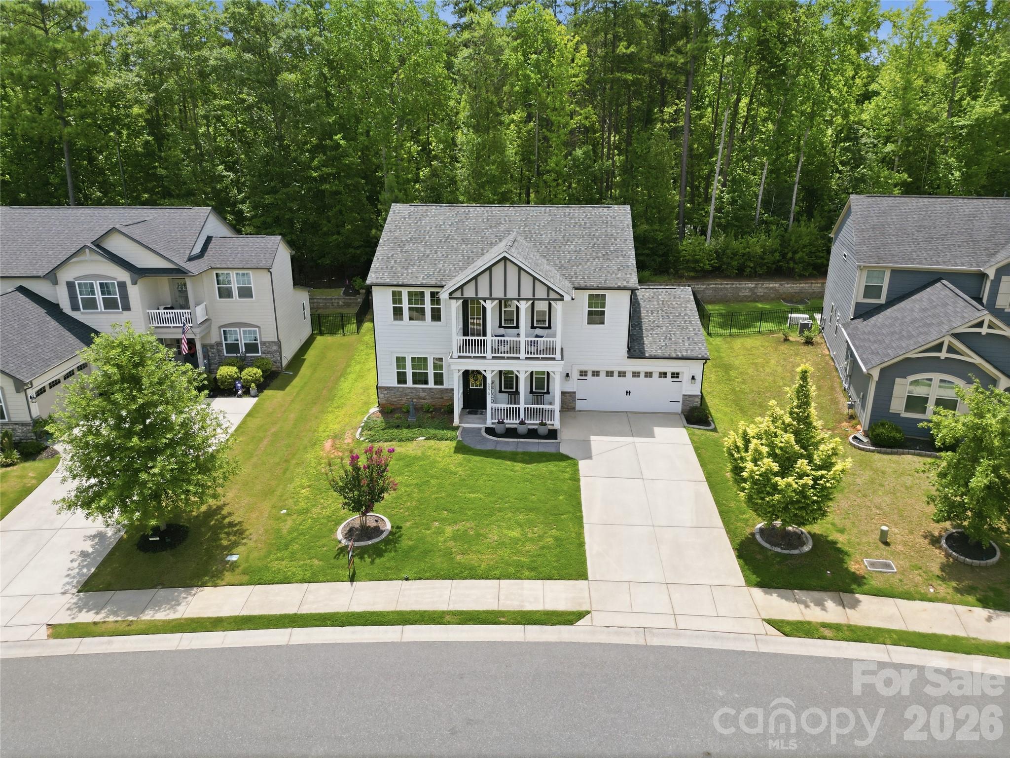 Lake Crest - Residential