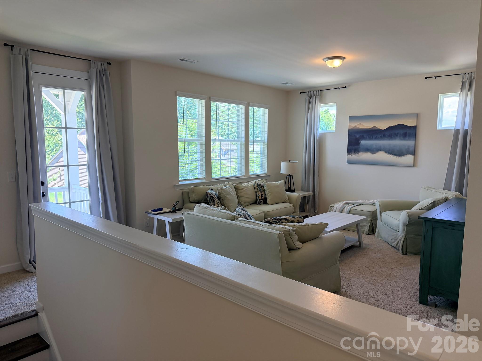 Lake Crest - Residential