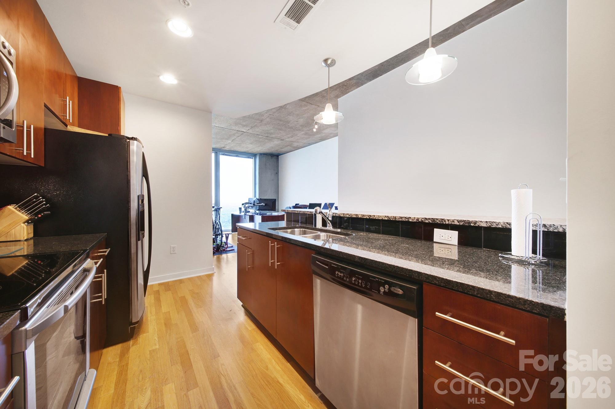 Avenue Condominiums - Residential